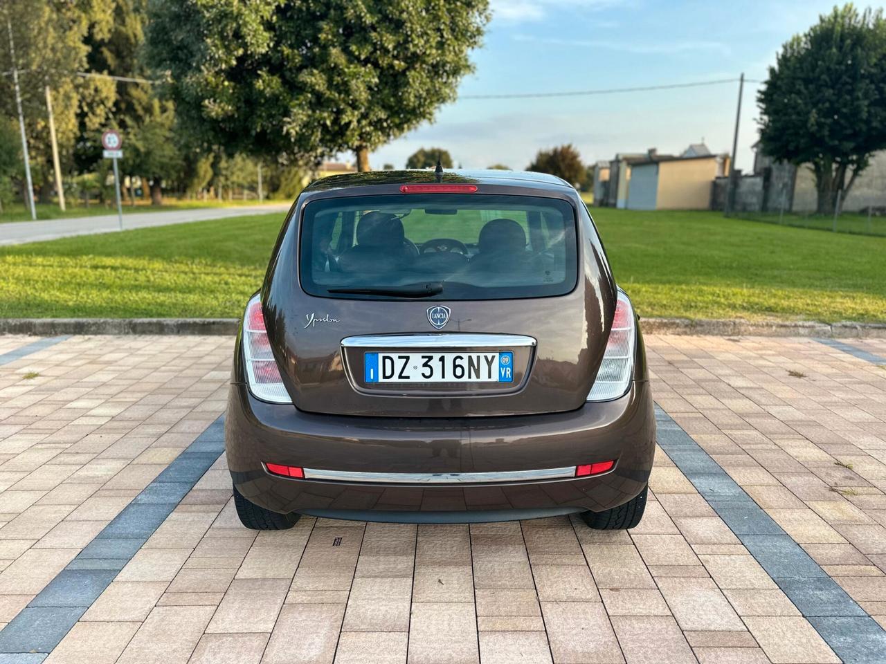 Lancia Ypsilon 1.2 Versus neopatentati