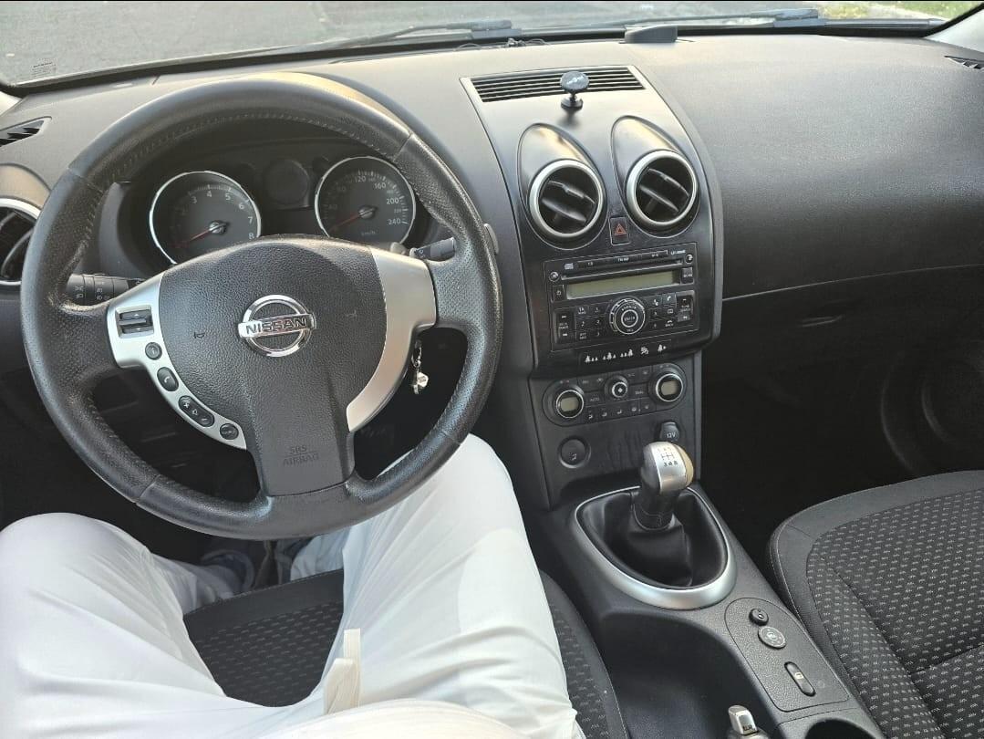 Nissan Qashqai 1.6 16V Visia GPL
