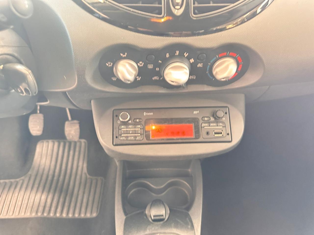 Renault Twingo 1.2 16V Night&Day