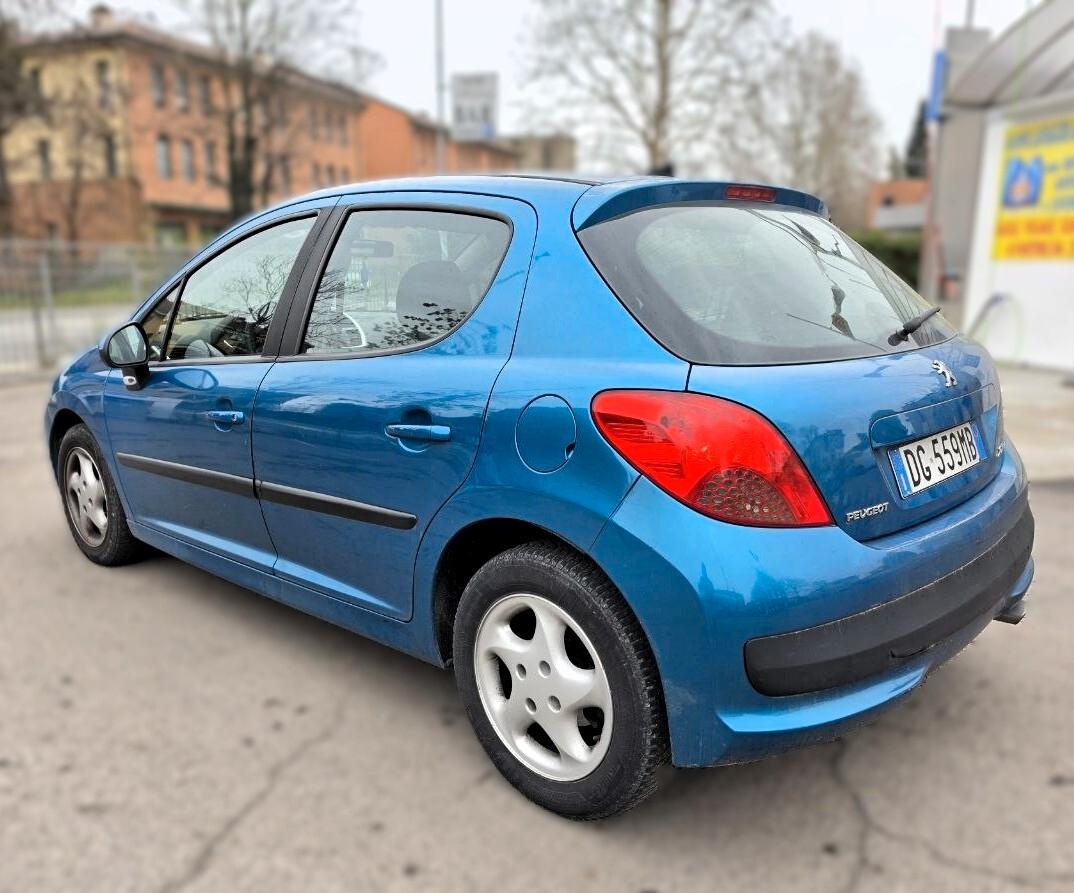 Peugeot 207 1.6 HDi NEOPATENTATI