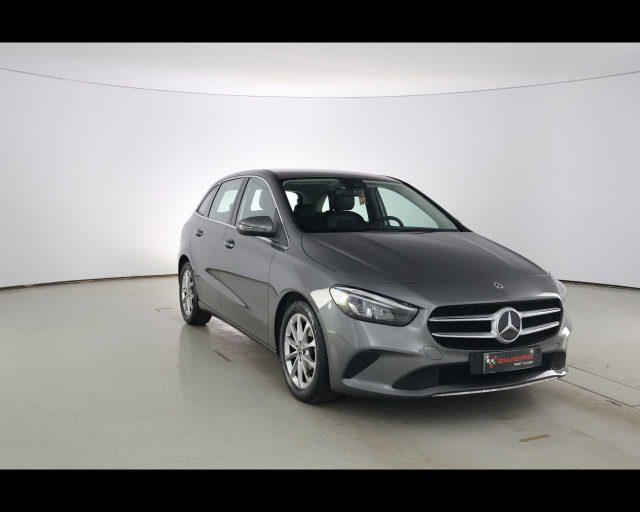 MERCEDES-BENZ B 180 d Automatic Sport
