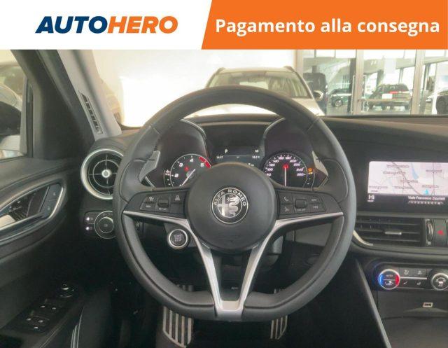 ALFA ROMEO Giulia 2.2 Turbodiesel 210 CV AT8 AWD Q4 Veloce