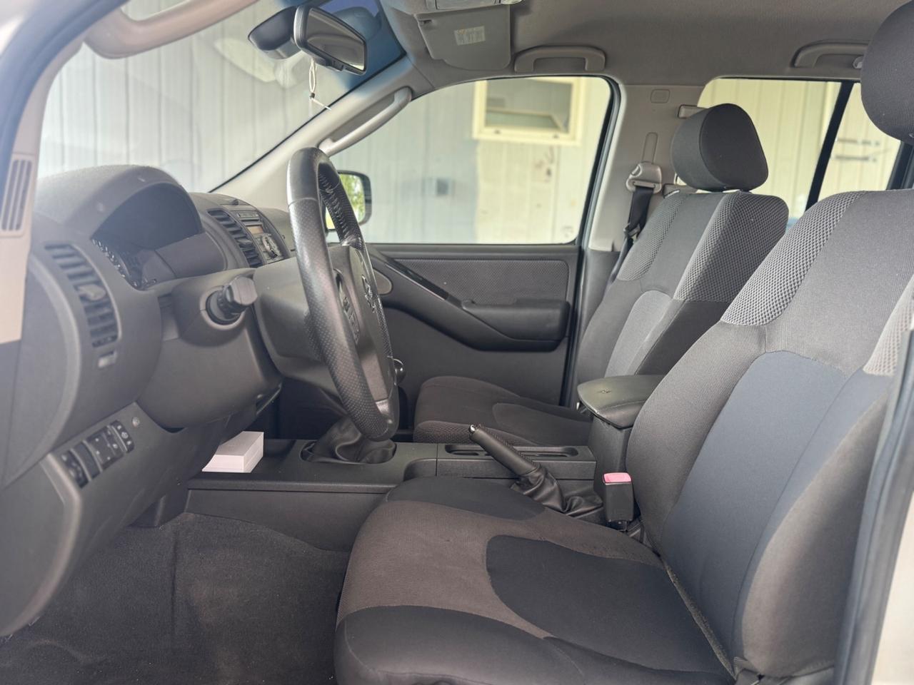 Nissan Navara 2.5 dCi 4 porte Double Cab Platinum