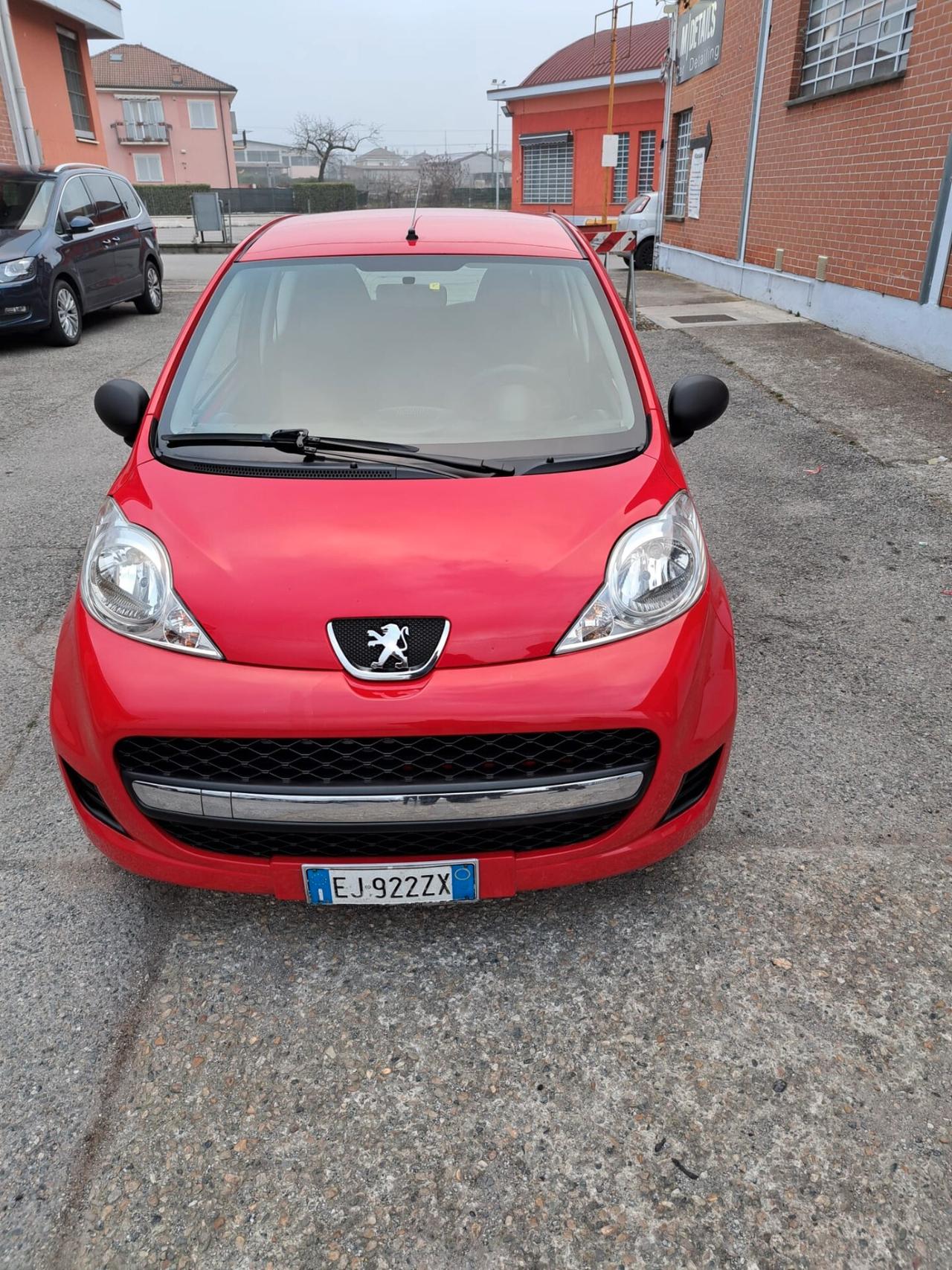 Peugeot 107 1.0 68CV 3p. Access