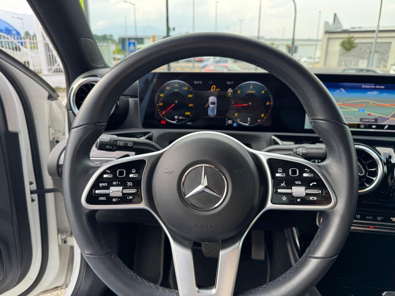 Mercedes-Benz A 180 D Sport Night Edition