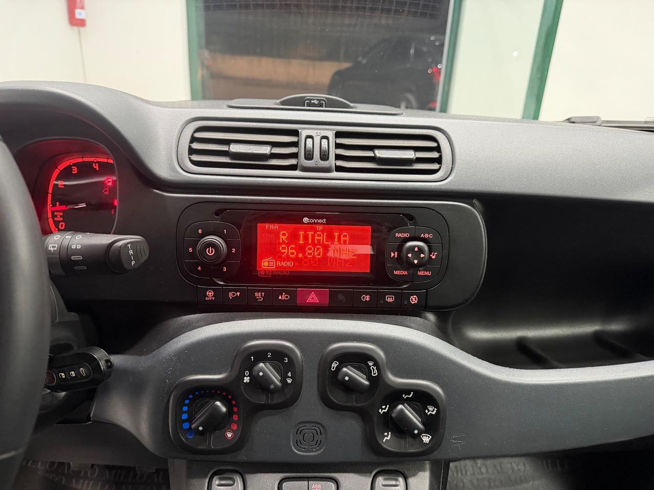 Fiat Panda 1.2cc 69cv Lounge UNICO PROPRIETARIO