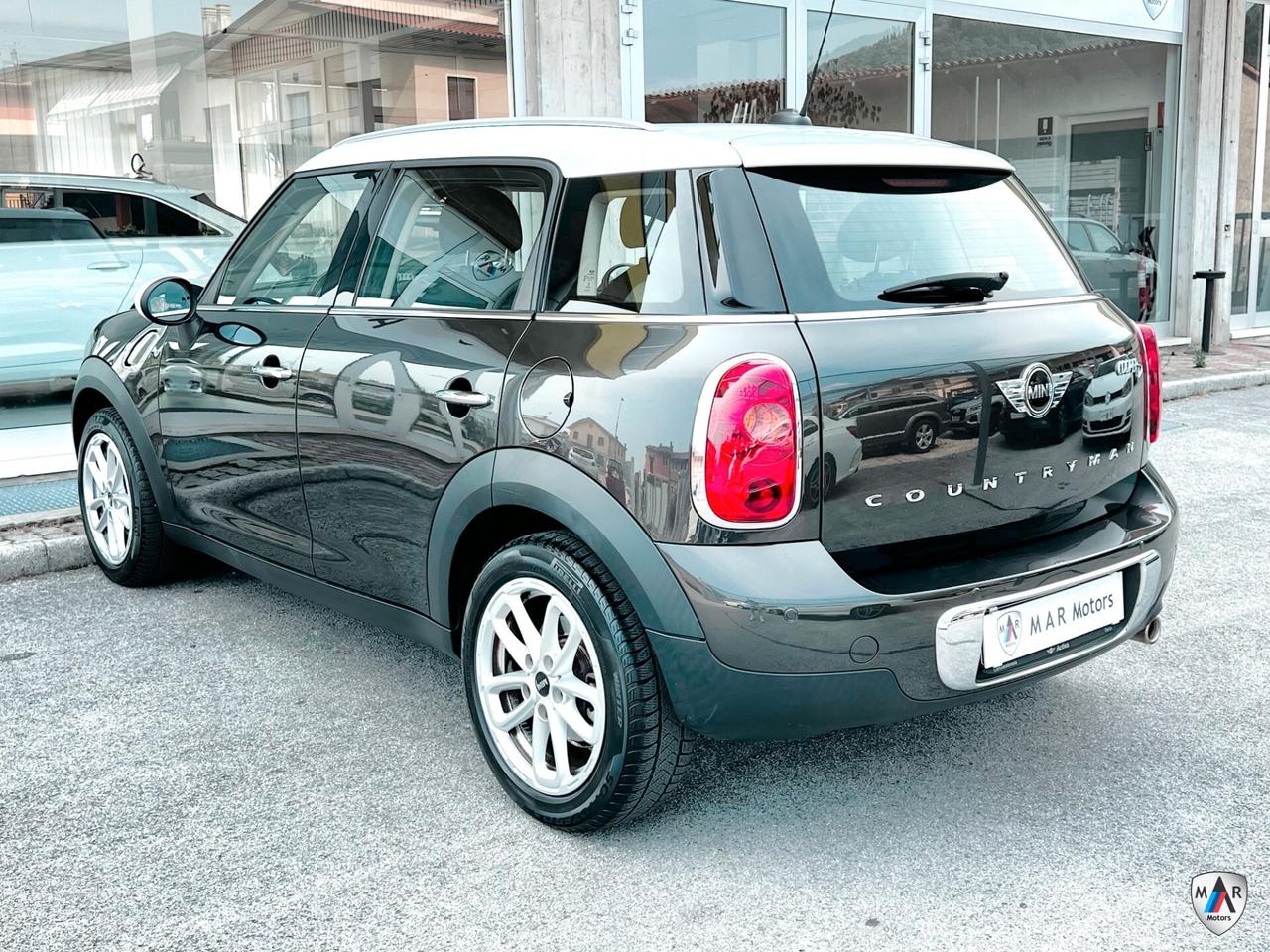 Mini Cooper D Countryman 2.0 Business Automatica