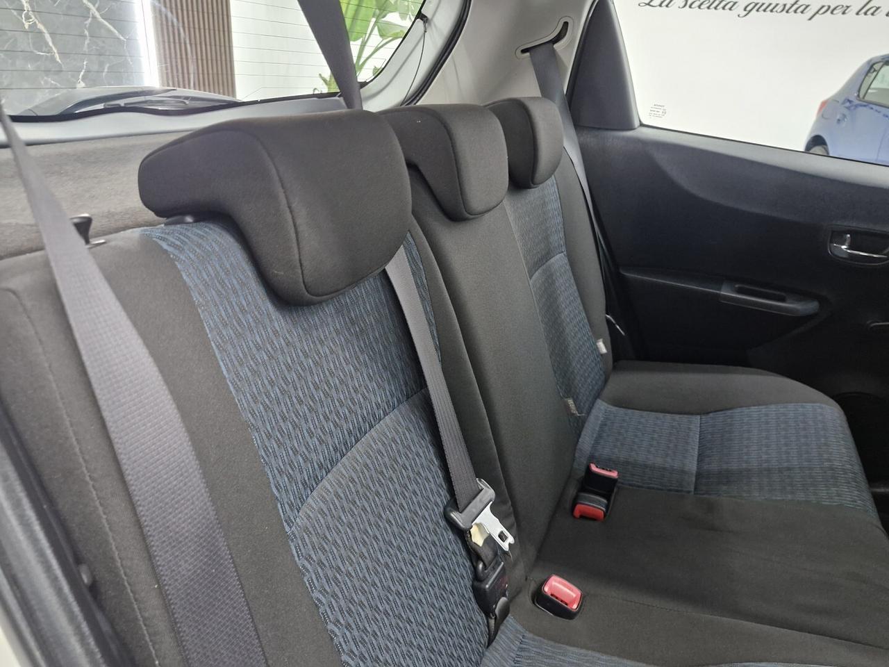 TOYOTA YARIS 1.0 BENZINA 69CV X NEOPATENTATI