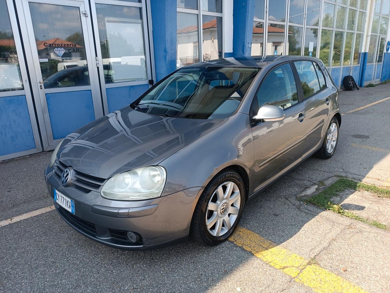 Volkswagen Golf 2.0 16V TDI 4mot. 5p. Sportline