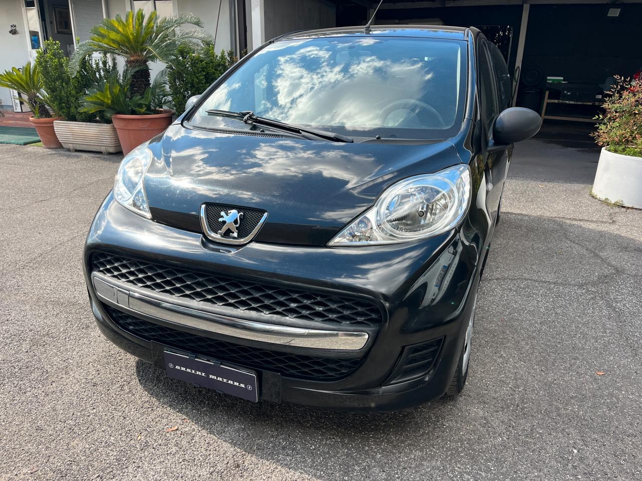 Peugeot 107 1.0 68CV 5p. Plaisir