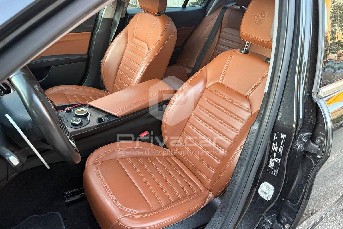 ALFA ROMEO Giulia 2.2 Turbodiesel 180 CV AT8 Super