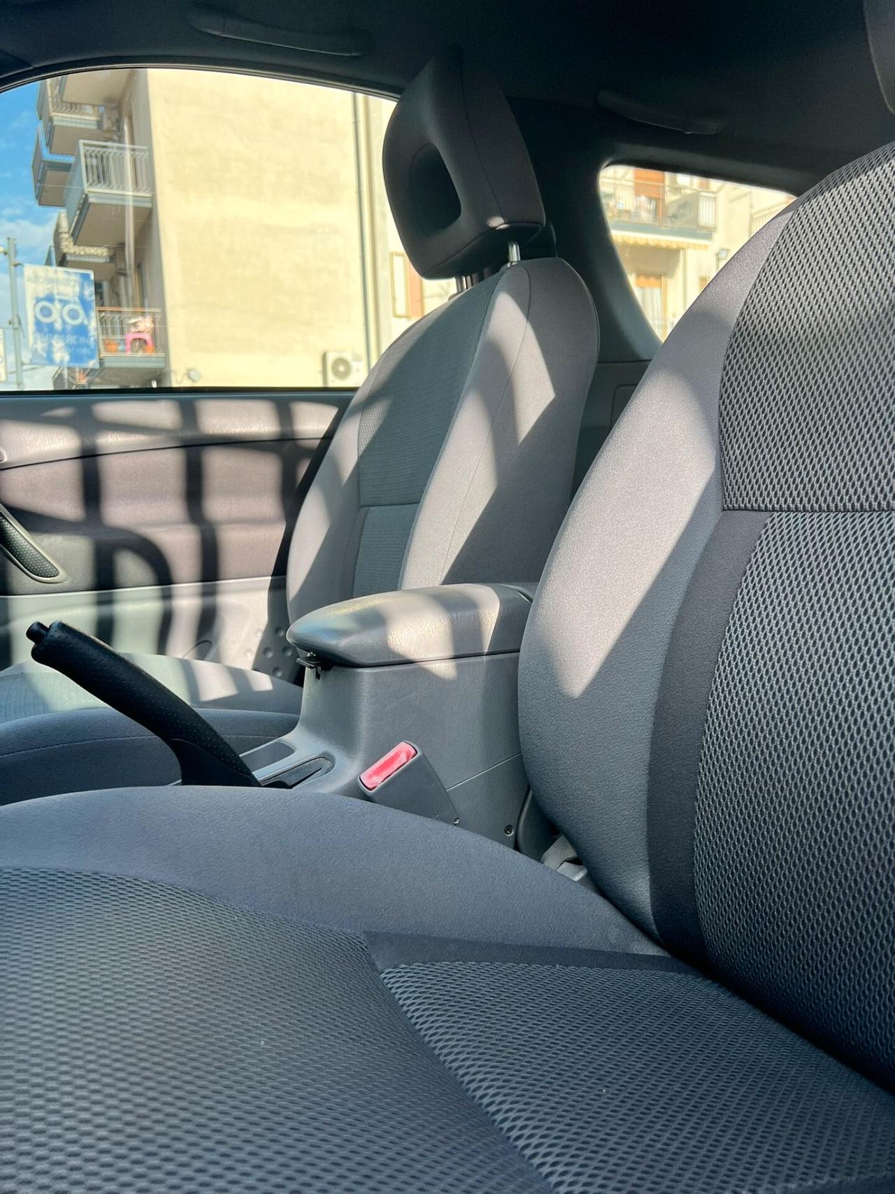 Toyota RAV 4 RAV4 2.0 Tdi D-4D cat 3 porte