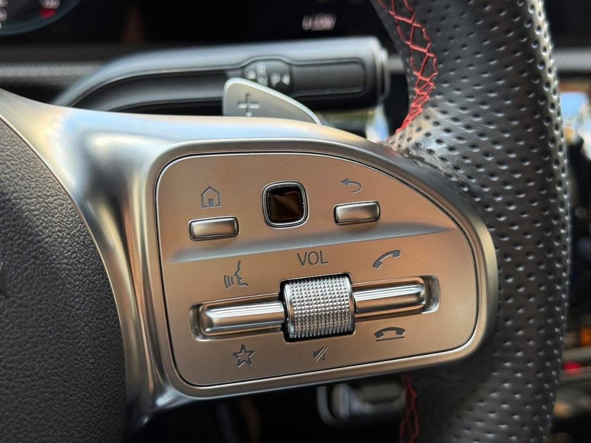 Mercedes CLA 220d Premium AMG Night Edition 190CV