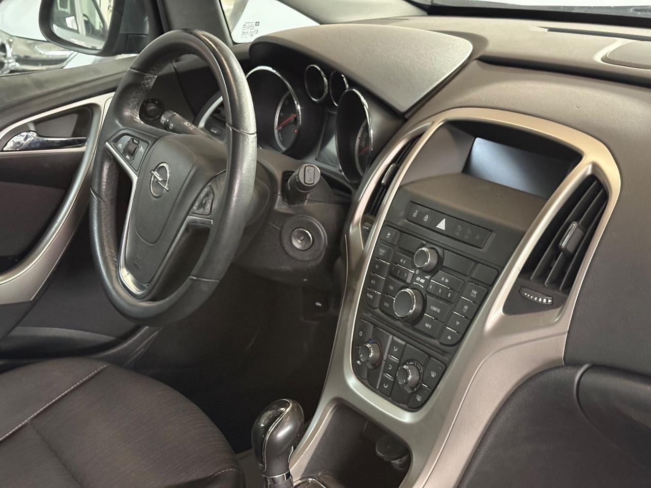 Opel Astra 1.6 115CV 5 porte Cosmo