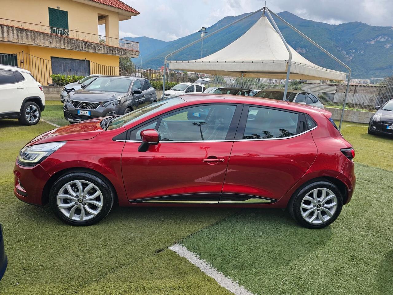 Renault Clio dCi 8V 110CV Start&Stop 5 porte Energy Intens