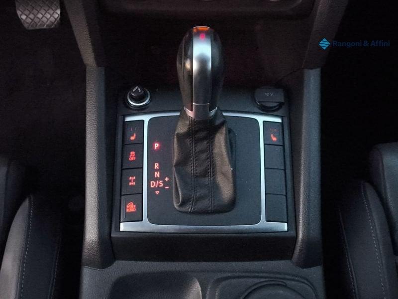 Volkswagen Amarok Amarok 3.0 V6 TDI 224 CV 4MOT.BMT permanente aut.DC Highline