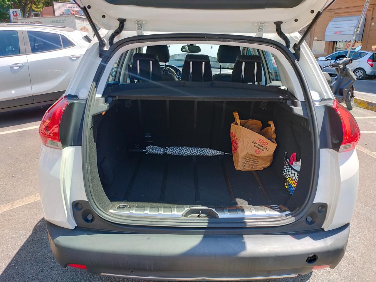 Peugeot 2008 PureTech 82 Allure