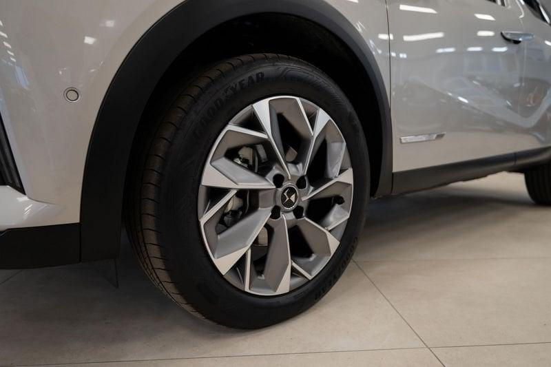DS DS3 1.2 puretech Esprit de Voyage 130cv auto