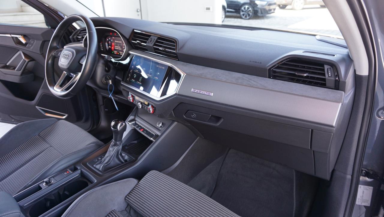 Audi Q3 40 2.0 tdi S line edition quattro 200cv s-tronic