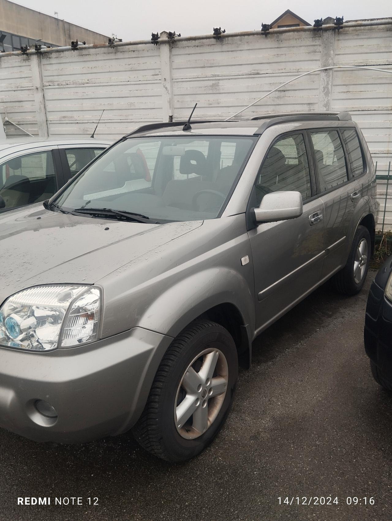 Nissan X-Trail 2.2 dCi Elegance