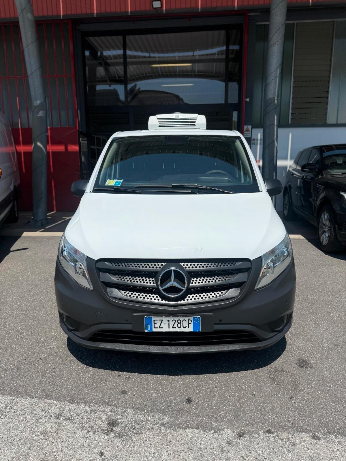 Mercedes-benz Vito 111 CDI FRIGO FNAX