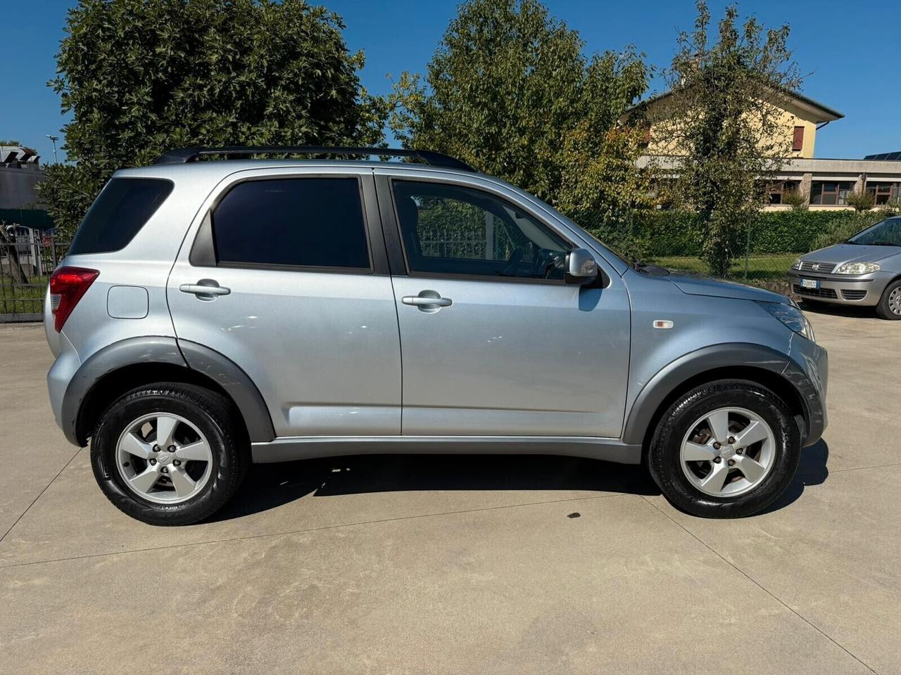 Daihatsu Terios 1.5 4wd O/F unico-proprietario