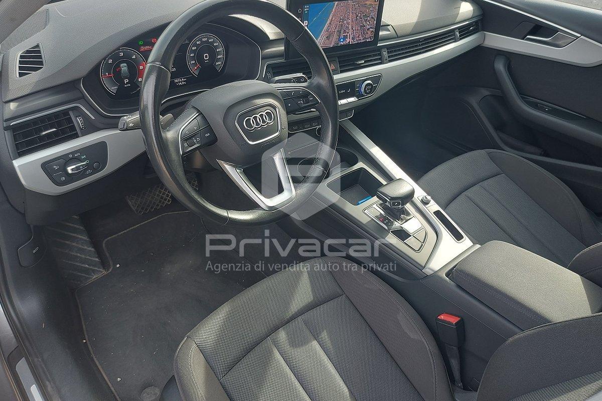 AUDI A4 Avant 30 TDI/136 CV S tronic Business Advanced