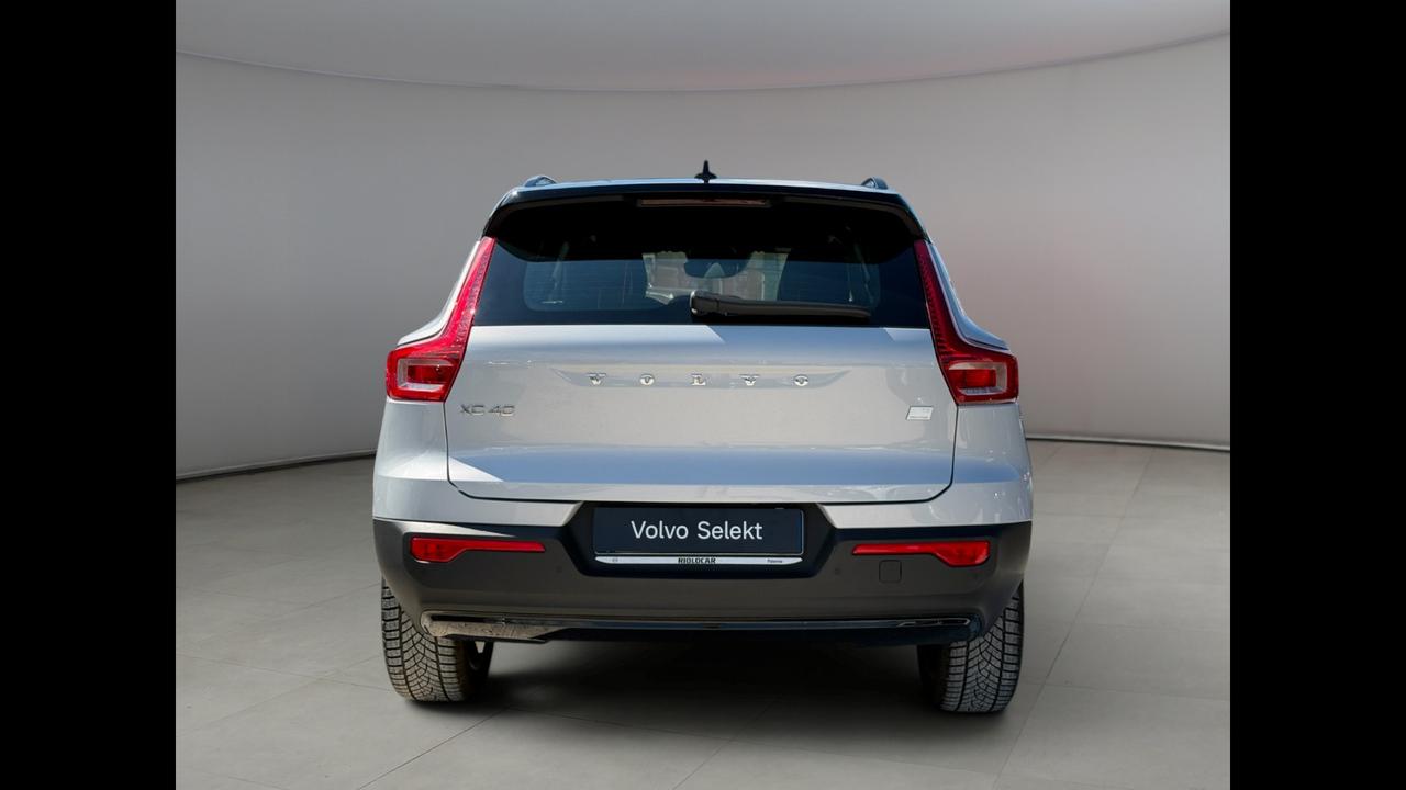 VOLVO XC40 - XC40 1.5 t5 phev R-design auto my21