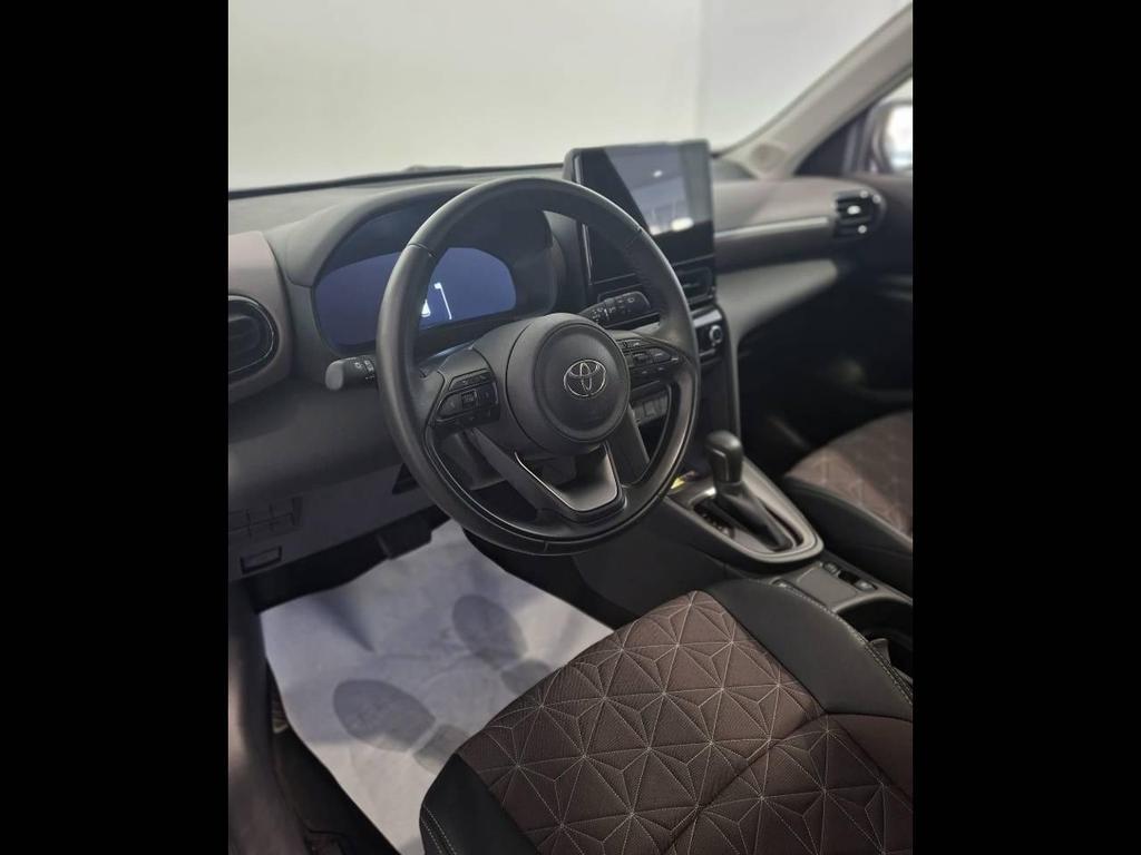 Toyota Yaris Cross 1.5 H Lounge FWD E-CVT