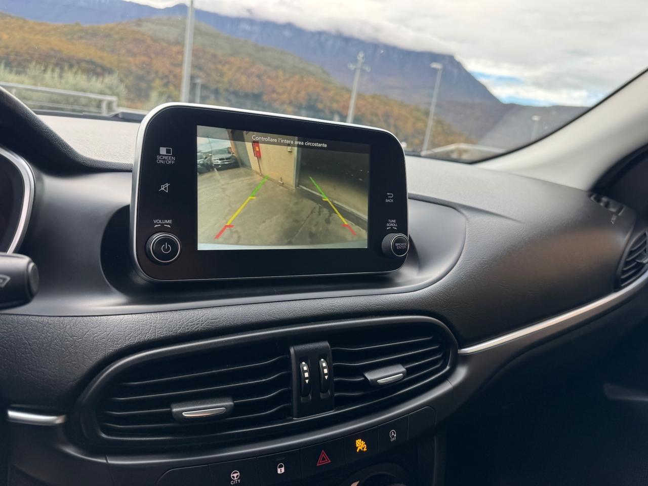 Fiat Tipo 1.6 Mjt S&S SW Lounge