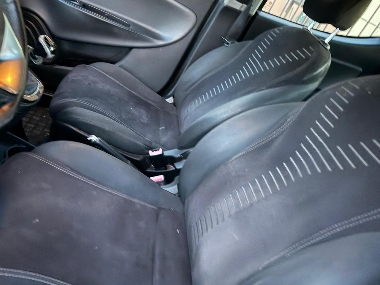 Lancia Ypsilon 1.2 69 CV 5 porte GPL Ecochic Silver