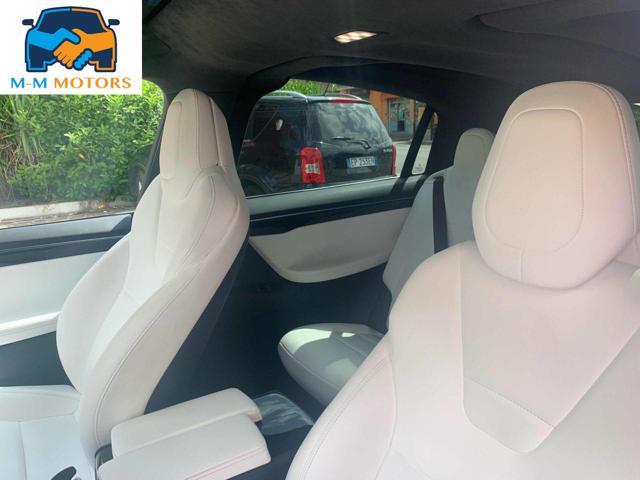 TESLA Model X 90kWh Dual Motor GANCIO TRAINO PILOT AVANZATO