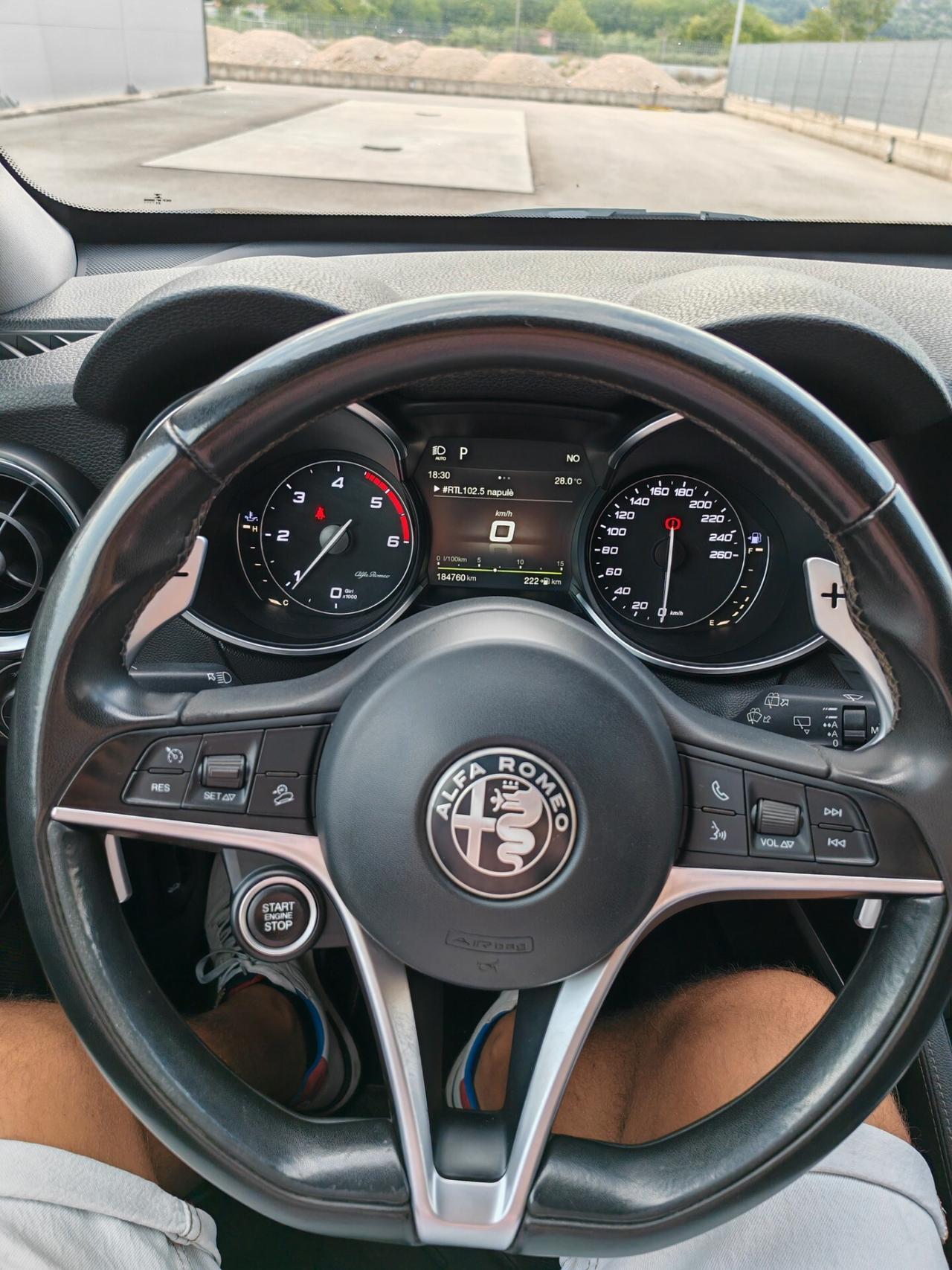 Alfa Romeo Stelvio 2.2 Turbodiesel 210 CV AT8 Q4 Super
