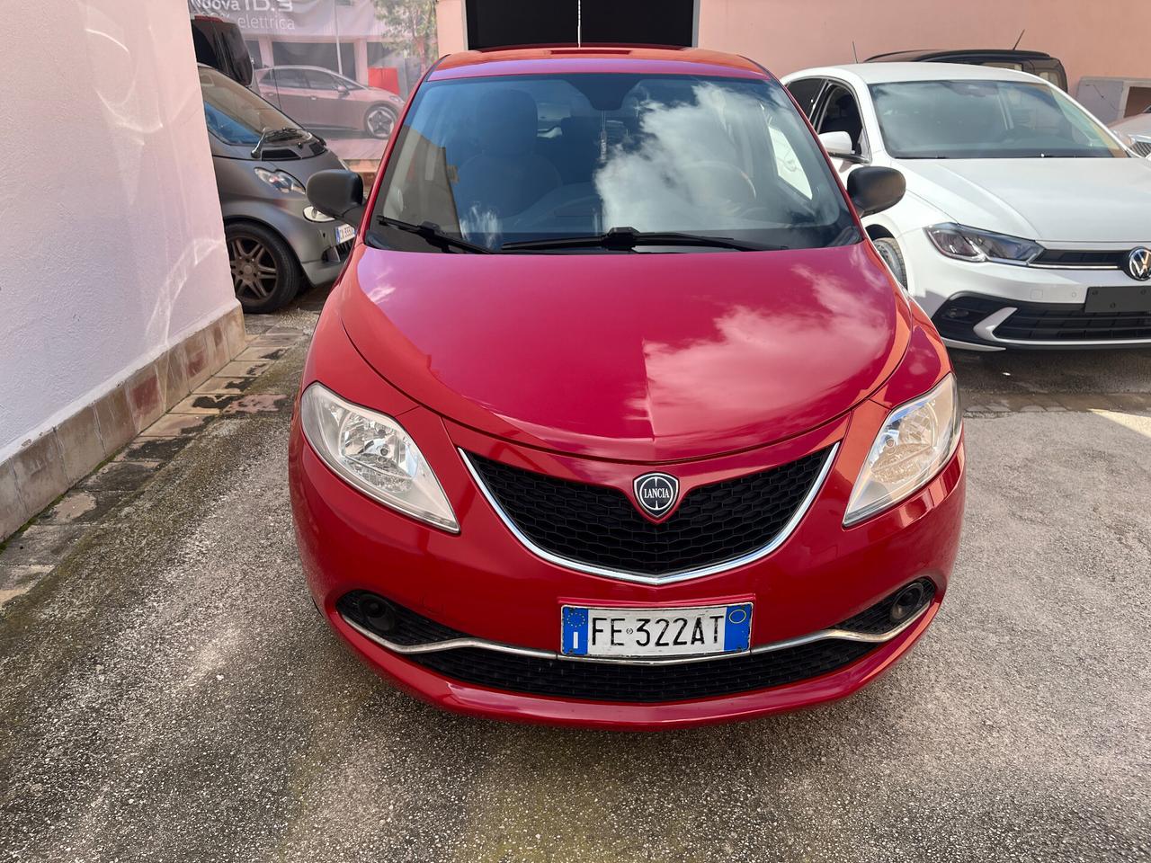 Lancia Ypsilon 1.2 69 CV 5 porte GPL Ecochic Gold