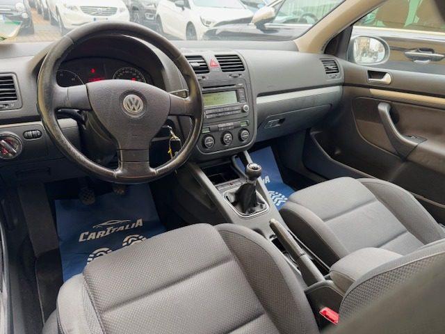 VOLKSWAGEN Golf 2.0 16V TDI 5p. Sportline