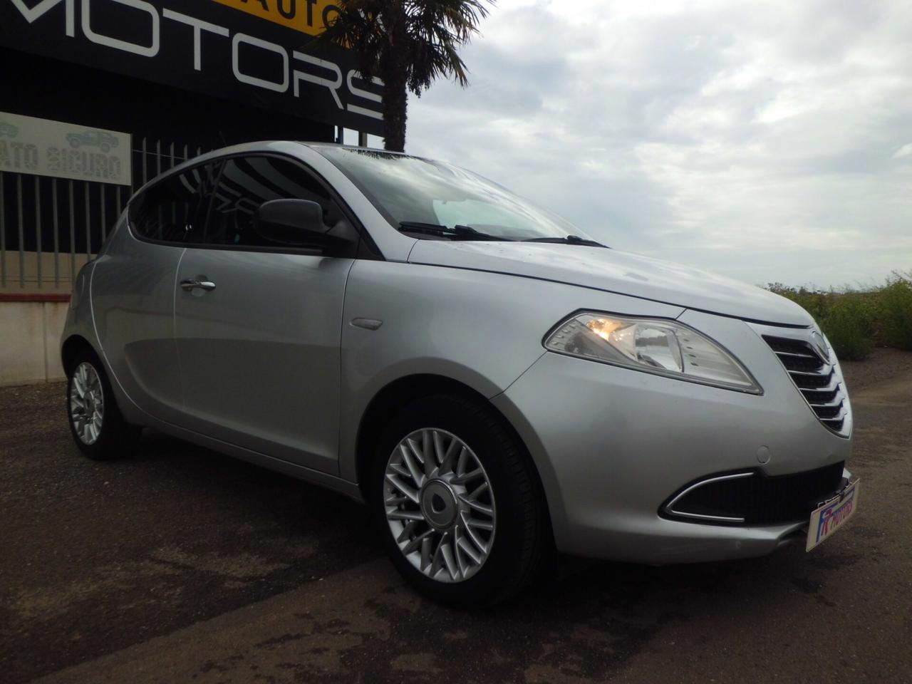 Lancia Ypsilon 1.2 69 CV 5 porte GPL Ecochic Elle