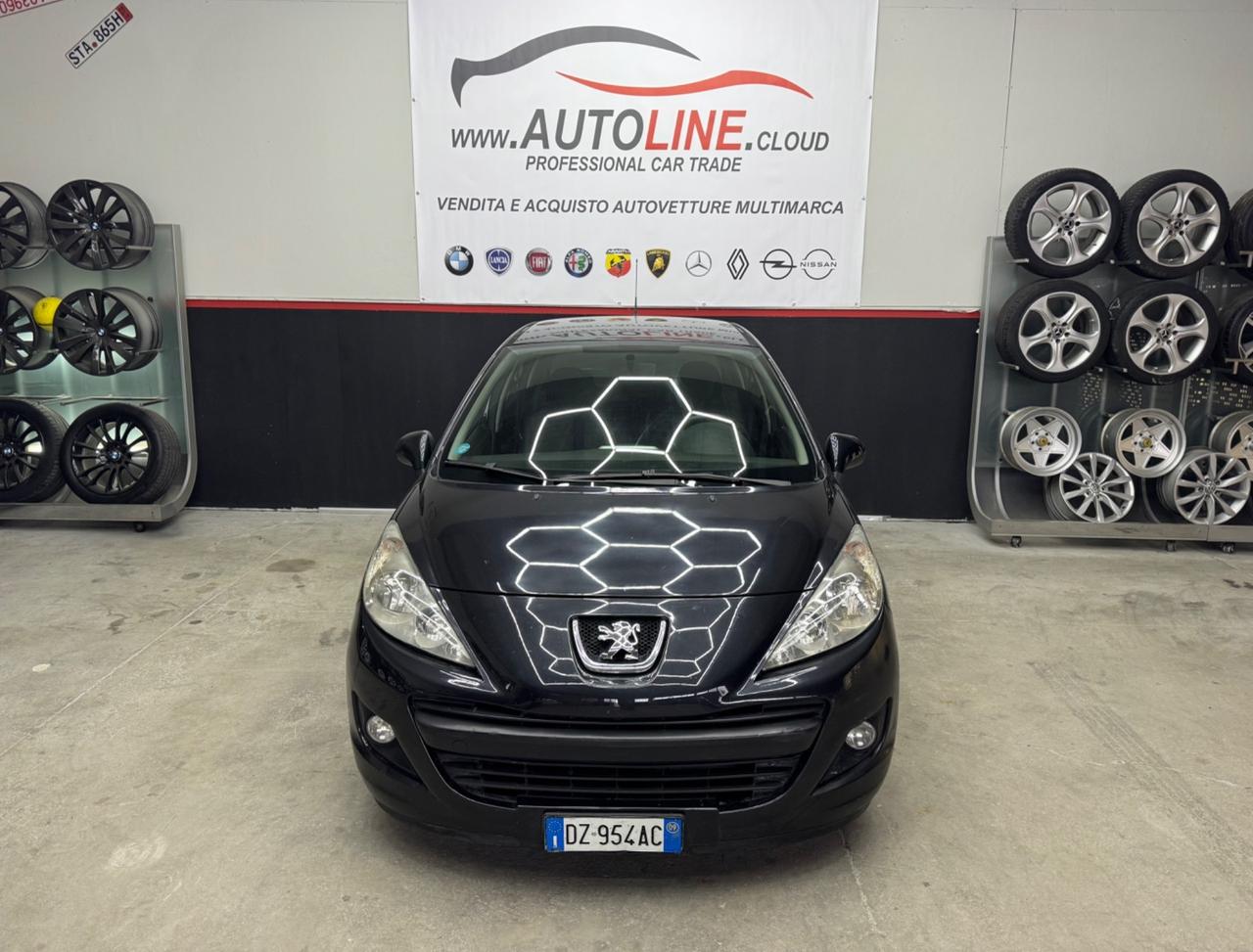 Peugeot 207 1.4 HDi ADATTA NEOPATENTATI 70CV 5p. XS