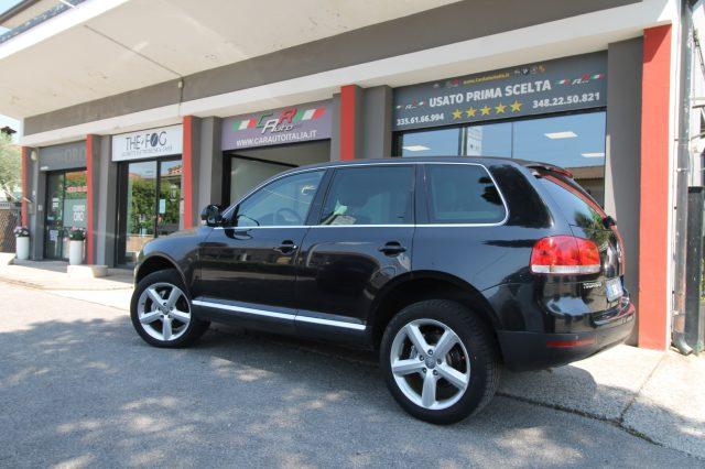 VOLKSWAGEN Touareg 3.0 V6 TDI DPF tiptronic Exclusive