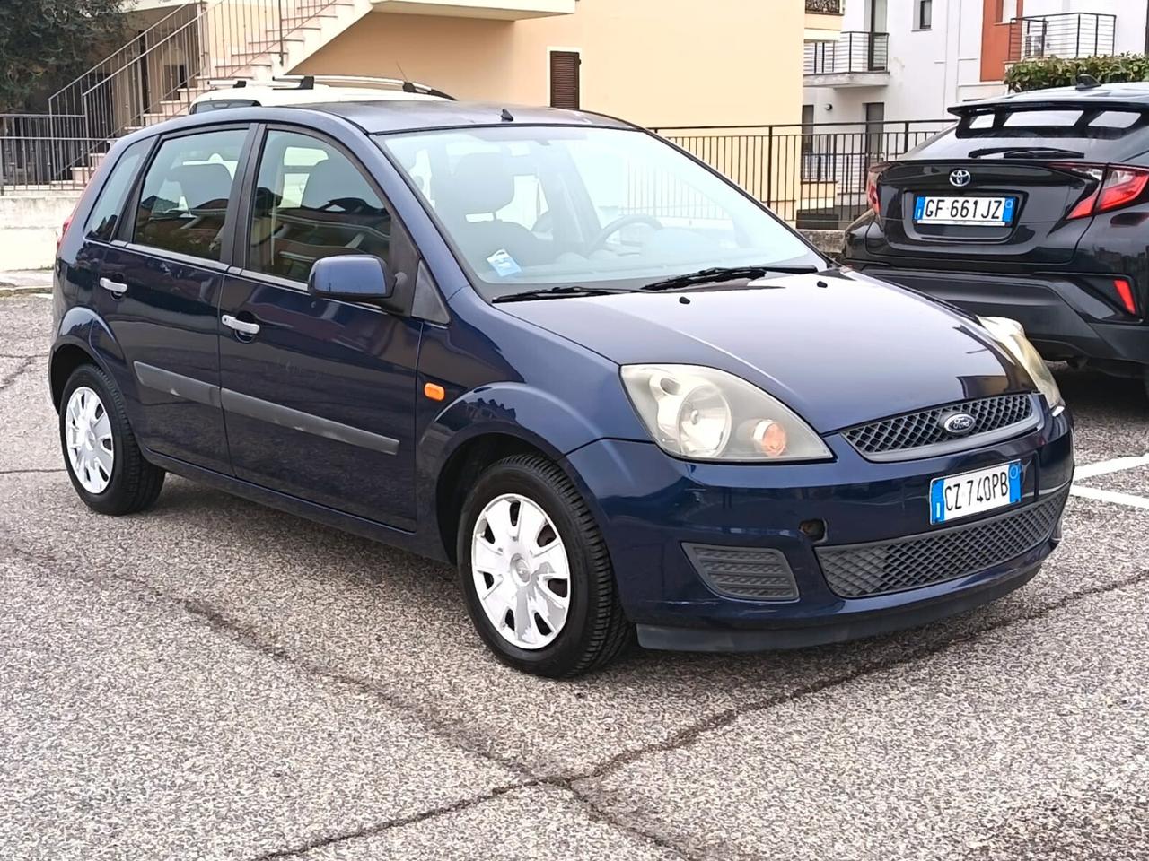 Ford Fiesta 1.2 16V 5p. Ghia NEOPATENTATI KM ORIGINALI EURO4