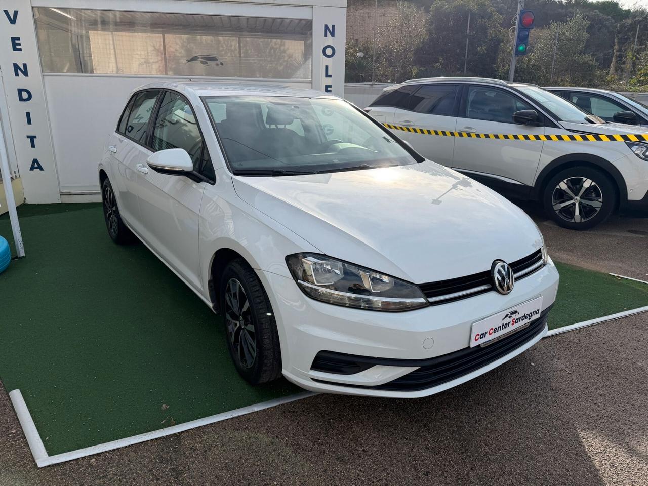 Volkswagen Golf 1.0 TSI 85 CV 5p. Trendline BlueMotion Technology