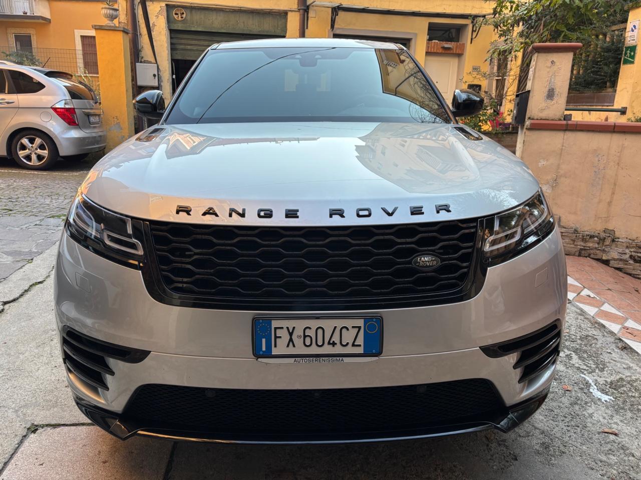 Land Rover Range Velar 2.0D I4 180 CV R-Dynamic HSE