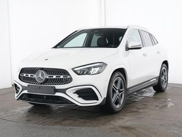 MERCEDES-BENZ GLA 180 Automatic AMG Line Premium