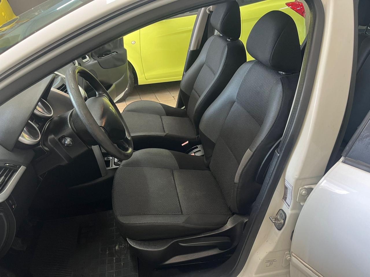 Skoda Roomster 1.2 GPLine garantita 2010