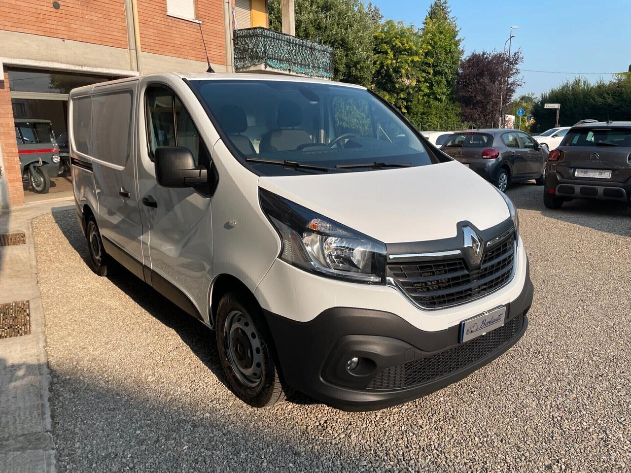 Renault Trafic T27 2.0 dCi 120CV PC-TN Furgone Ice