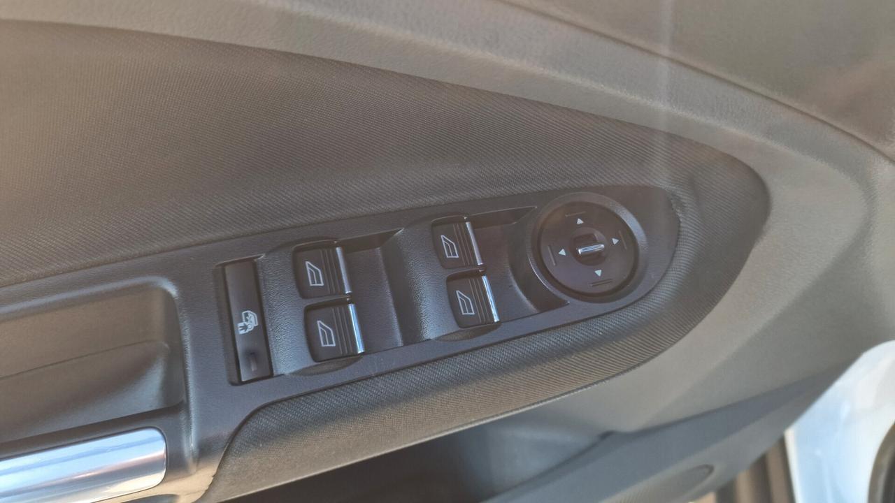 Ford C-Max 2.0 TDCi 163CV Titanium "GANCIO TRAINO"