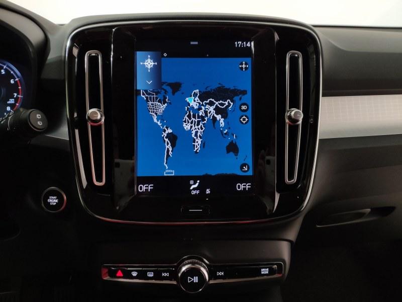 VOLVO Xc40 T2 Geartronic Momentum Pro
