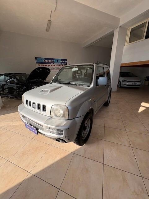 Suzuki Jimny 1.5 DDiS cat 4WD JLX