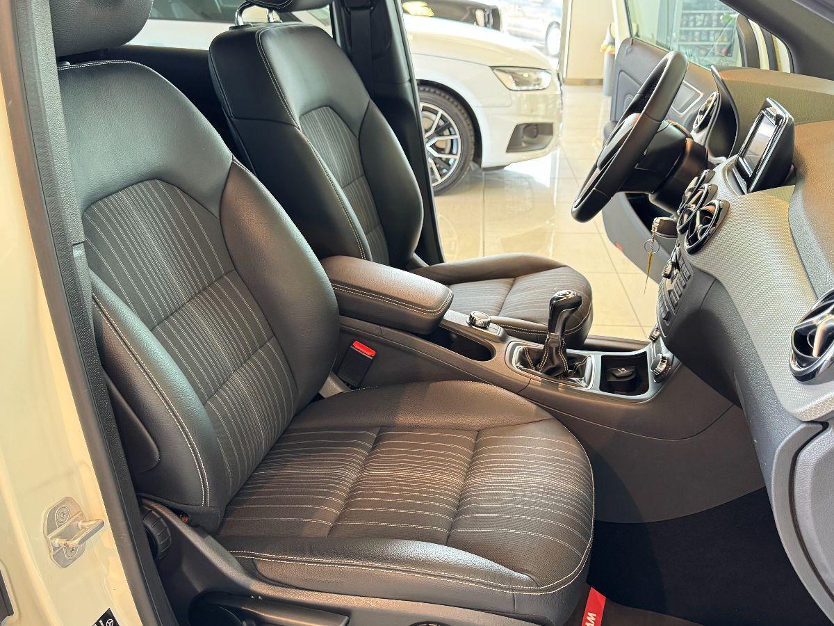 MERCEDES Classe B 200 CDI Premium