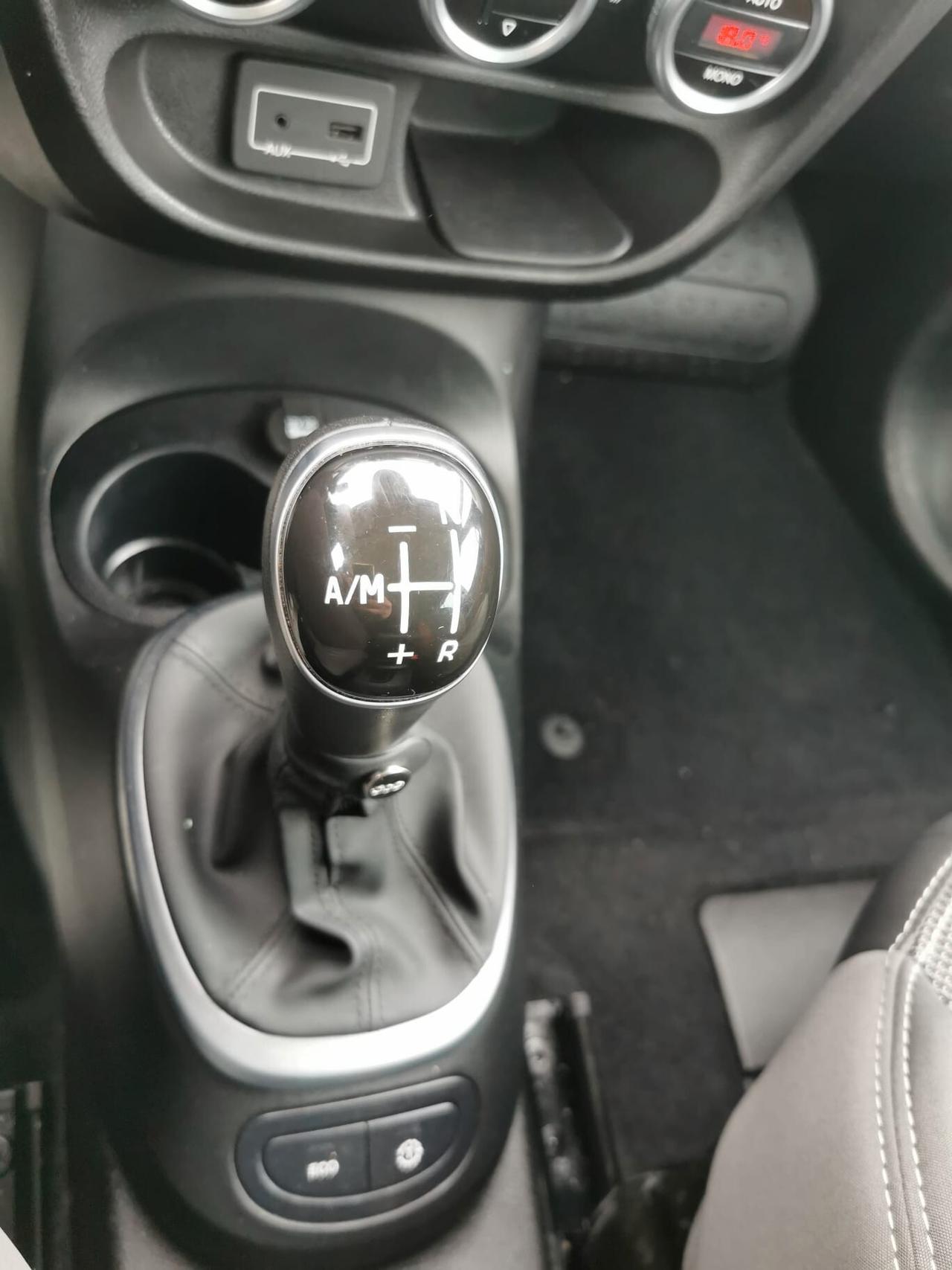 Fiat 500L 1.3 MJ 95CV Dualogic Lounge 2016