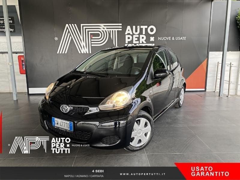 Toyota Aygo Aygo 3p 1.0 Now Red Edition